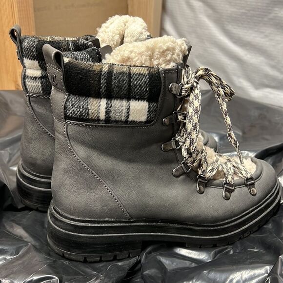 Circus by Sam Edelman Boots - Picture 5 of 9